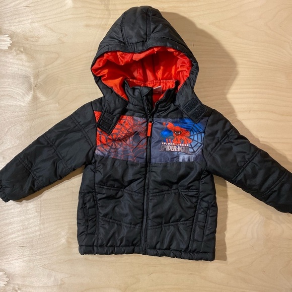 Marvel Spider Man Puffer Style Jacket 3T (IB) - Picture 5 of 13